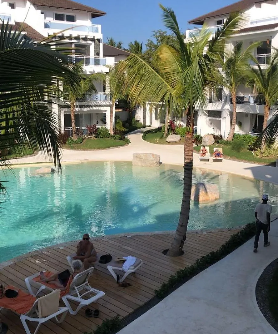 Cozy 2 Bedroom Beach Apto 0*, 巴亚希贝